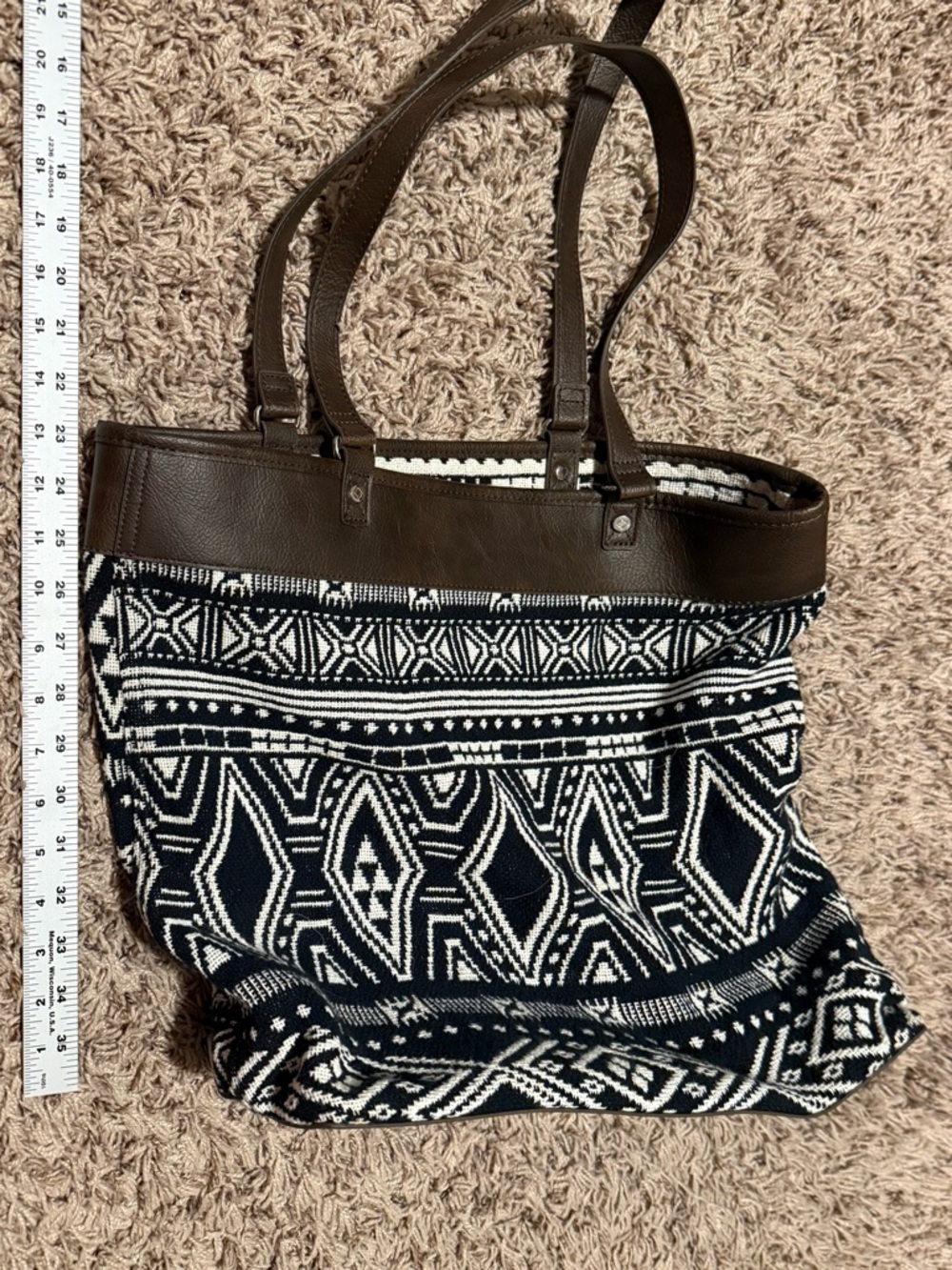 Thirty-one reversible Geometric rio weave canvas/faux leather tote